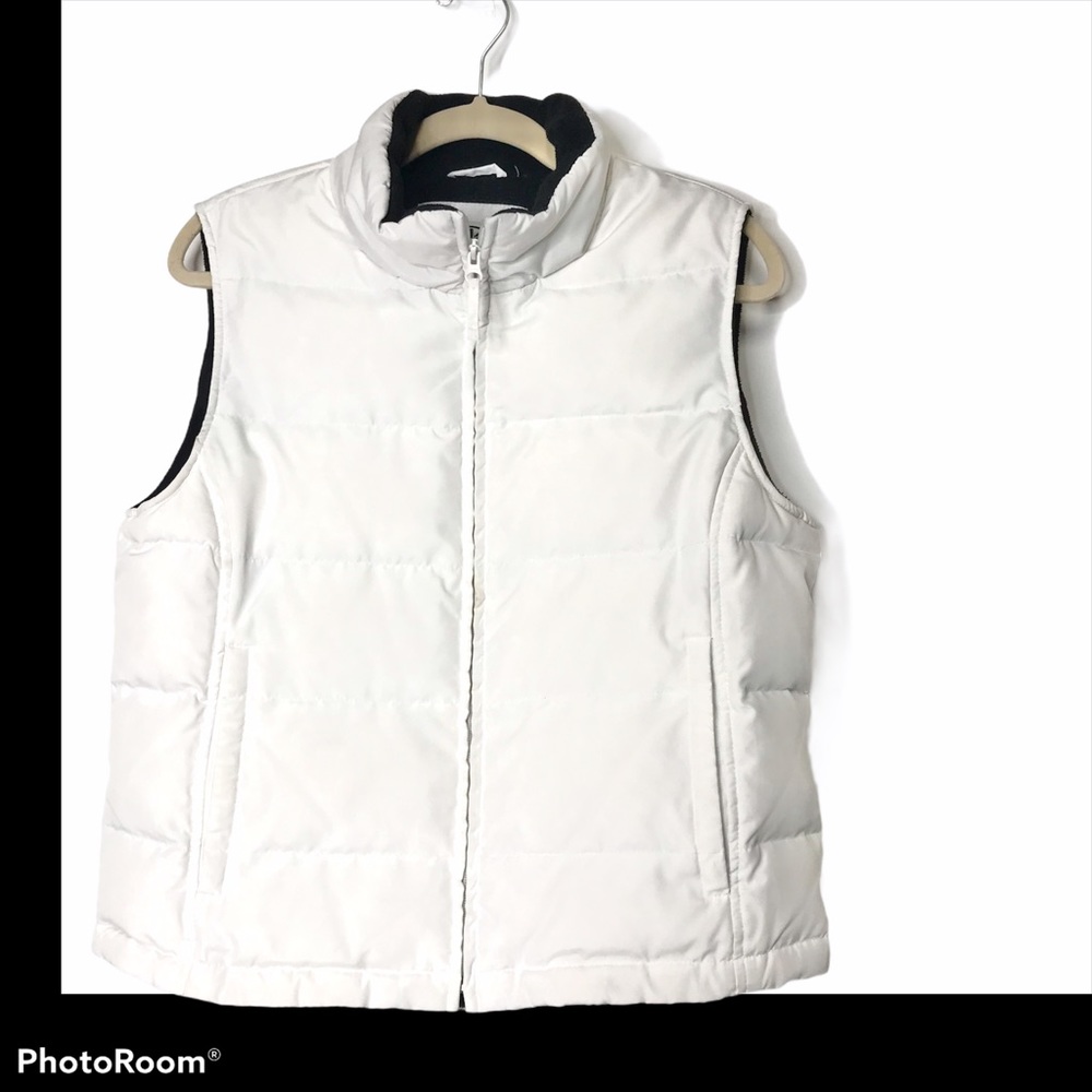 ATHLETIC WORKS Women’s White and Black PUFFER VEST SZM